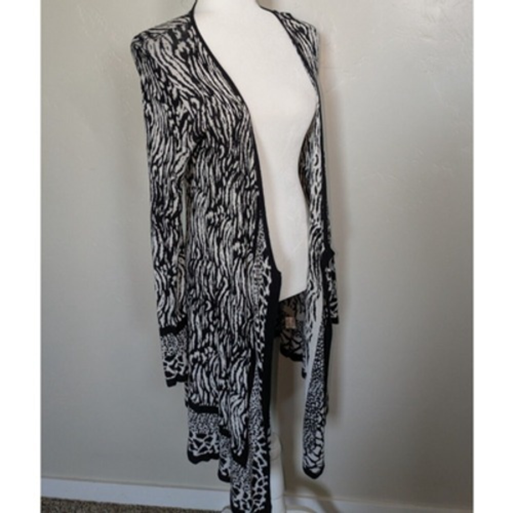 Belldini Cardigan Small Animal Print Long Line Open Sweater Black White